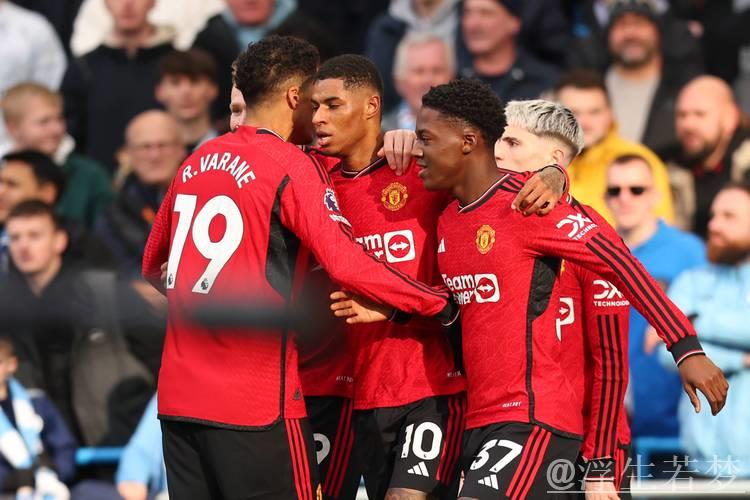 曼联大清洗！曝全员标价待售：B费等核心球员也在列